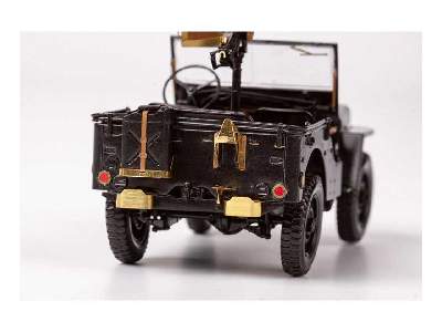 US Army 1/4 ton utility truck w/  trailer 1/35 - Takom - image 6