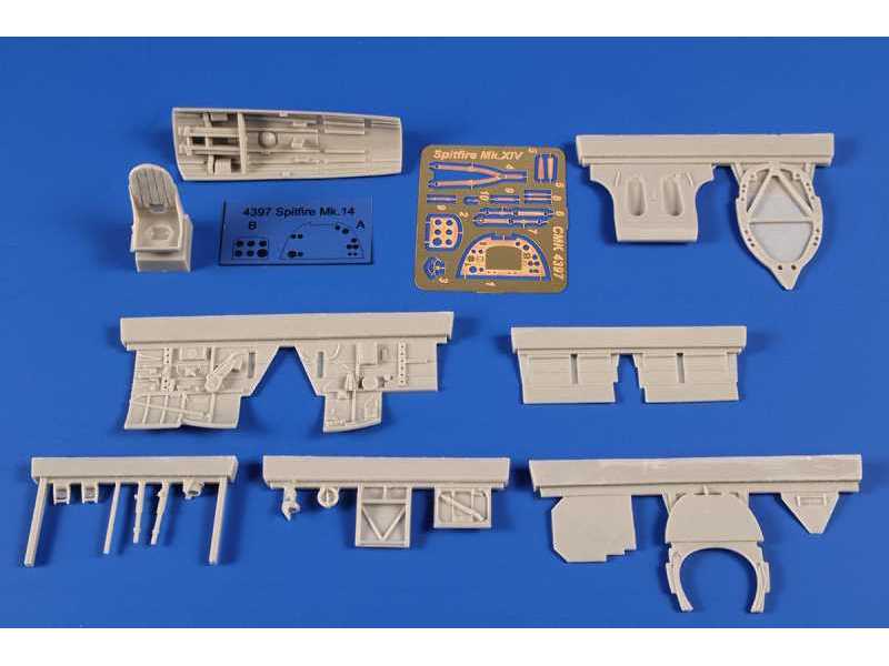 Spitfire Mk.Xiv Bubble Canopy Kokpit - image 1