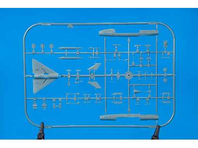 MiG-21MF 1/144 - image 9