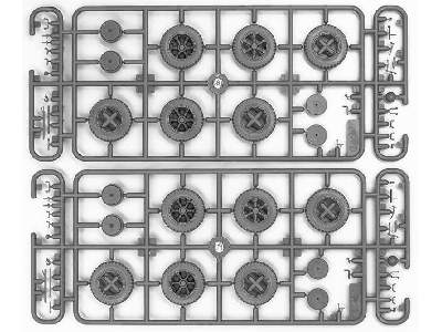 Wehrmacht Radio Trucks Henschel 33D1 Kfz.72, Krupp L3H163 Kfz.72 - image 11