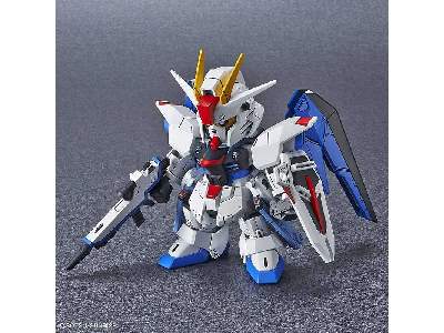 Gundam Cross Silhouette Freedom Gundam (Gundam 82949) - image 2