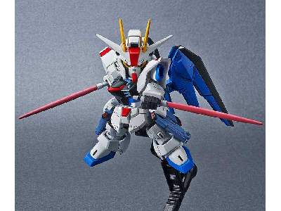 Gundam Cross Silhouette Freedom Gundam (Gundam 82949) - image 4