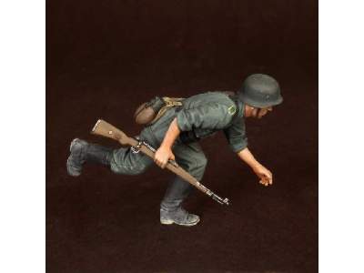 German Panzergrenadier - image 1