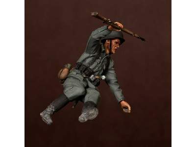 German Panzergrenadier - image 5