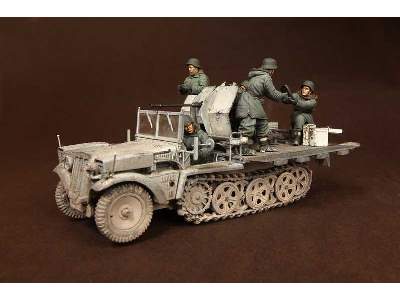 Crew For Sd.Kfz.10/4 Fur 2cm Flak 30 (For Dragon 6676) - image 21