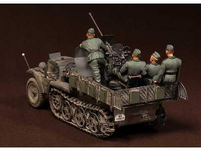 Crew For Sd.Kfz.10/4 Fur 2cm Flak 30 (For Dragon 6739) 6 Figures - image 6