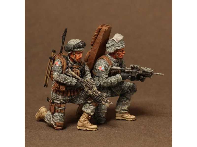 Snipers Group 82-st Airborne Division 2 Figures - image 1