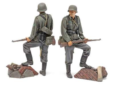 German Infantry Set (Mid-WWII) - image 6