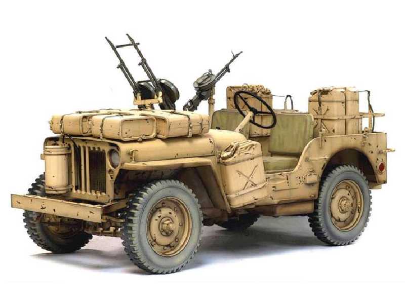 SAS 4x4 Desert Raider - image 1