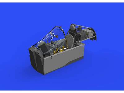 P-38G cockpit 1/48 - image 2