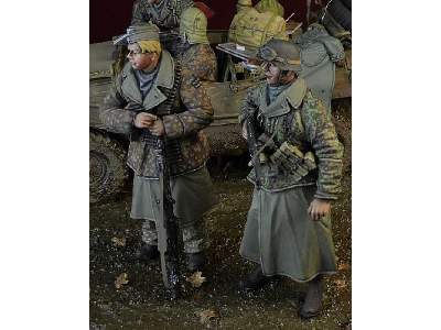 Waffen SS Soldiers, Ardennes 1944 - image 3