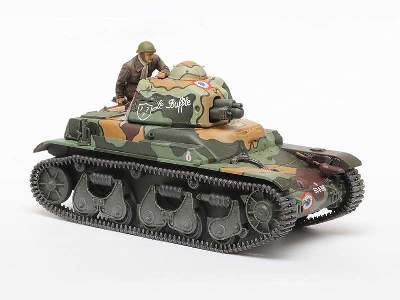 French Light Tank R35 - image 1