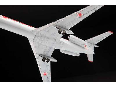 Training plane TU-134UBL "CRUSTY-B" - image 3