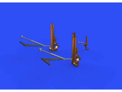 B-17G undercarriage legs BRONZE 1/48 - Hk Models - image 3