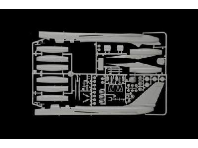 B-58 Hustler delta wing bomber - image 8