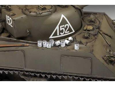 Medium tank M4A2 Sherman 75mm - image 4