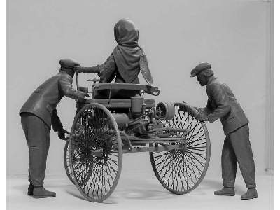 Benz Patent-Motorwagen 1886 with Mrs. Benz & Sons - image 3