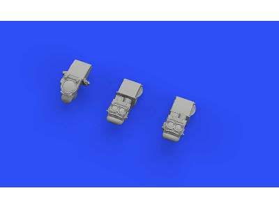 P-51D gun sights 1/48 - Eduard - image 3