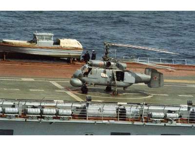 Ka-25Ts Hormone-B cruise missile targeting platform - image 24