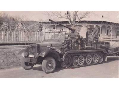 3.7cm Flak 36 auf Fahrgestell mZgKw 5t Sd.Kfz.6/2 - image 13