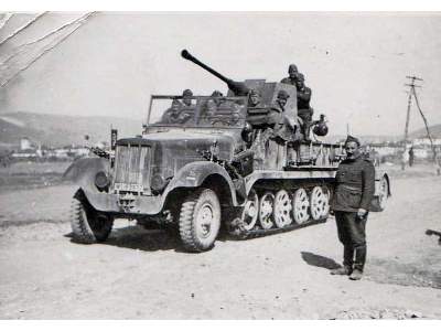 3.7cm Flak 36 auf Fahrgestell mZgKw 5t Sd.Kfz.6/2 - image 17