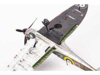 The Spitfire Story Limited Edition Dual Combo  - image 14