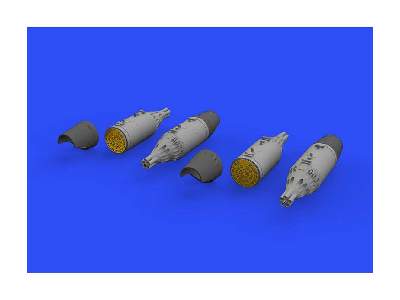 UB-32A-24 rocket launcher 1/48 - image 8