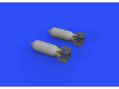 US 1000lb bombs 1/32 - image 2