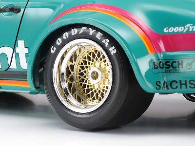 Porsche 934 Vaillant (w/Photo-Etched Parts) - image 9