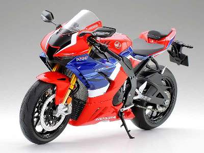 Honda CBR1000RR-R FIREBLADE SP - image 15