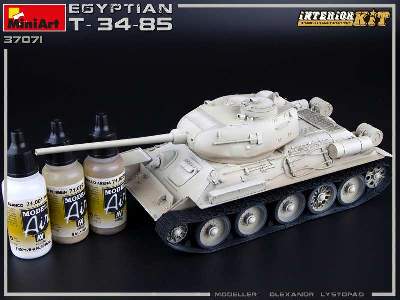 Egyptian T-34/85. Interior Kit - image 72