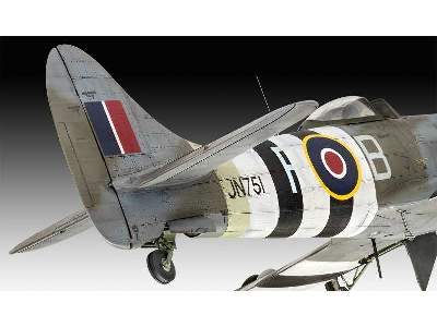 Hawker Tempest V - image 3