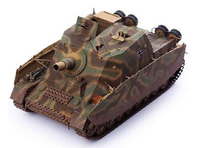 German Sturmpanzer IV Brummbär - image 12