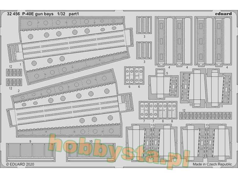 P-40E gun bays 1/32 - image 1