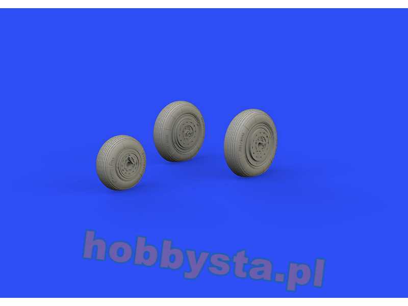 MiG-19 wheels 1/48 - Eduard - image 1