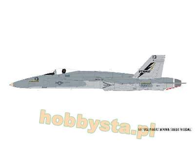 Large Starter Set - McDonnell Douglas F-18A Hornet - image 4