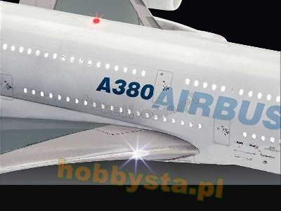 Airbus A380-800 - image 4