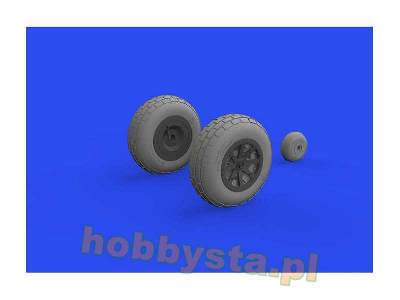 P-40E wheels 1/32 - Trumpeter - image 5