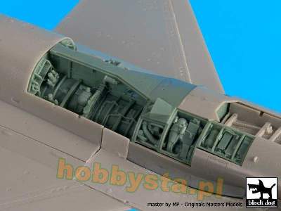 F-16 C Wheel Bay For Tamiya - image 3