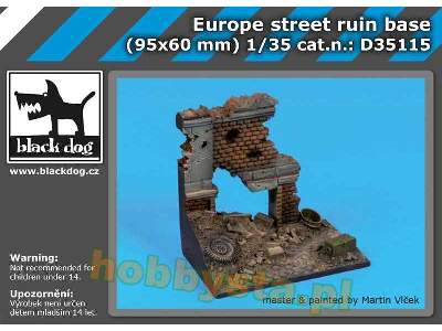 Europe Street Ruin Base (95x60 mm) - image 1