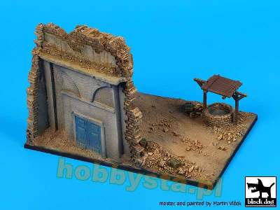 House Ruin With Well Base (150x100 mm) - image 4