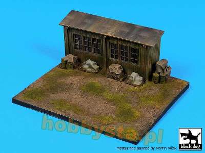 Airfield Base (165x140 mm) - image 3