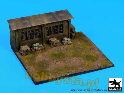 Airfield Base (165x140 mm) - image 4