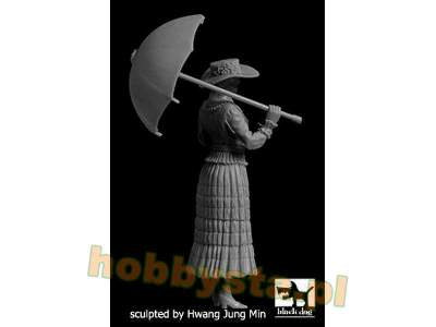Lady With Umbrella WWi - image 4