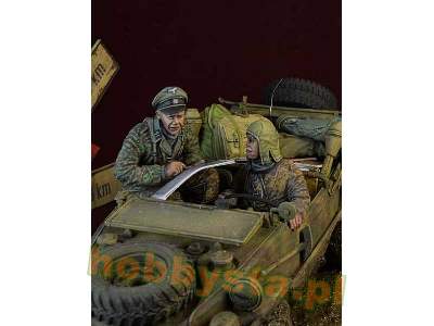 Waffen SS Schwimwagen Crew, Ardennes 1944 (Designed For Tamiya K - image 1