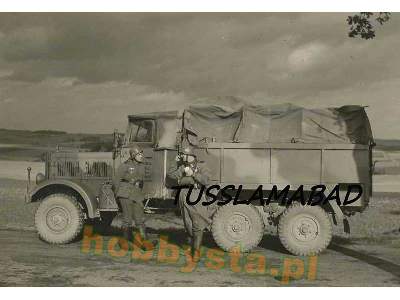 Einheits-Diesel Pritschenwagen (2,5t 6x6 LKW) - image 7