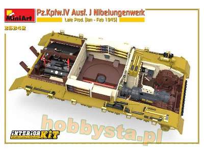Pz.Kpfw.Iv Ausf. J Nibelungenwerk Late Prod. - Jan - Feb 1945 - image 9