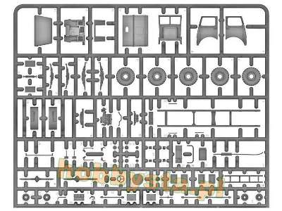 Bedford QL Refueller - image 9