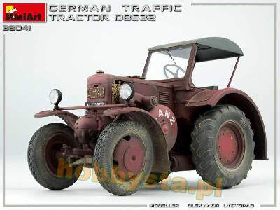 German Traffic Tractor D8532 - image 5