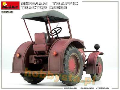 German Traffic Tractor D8532 - image 6